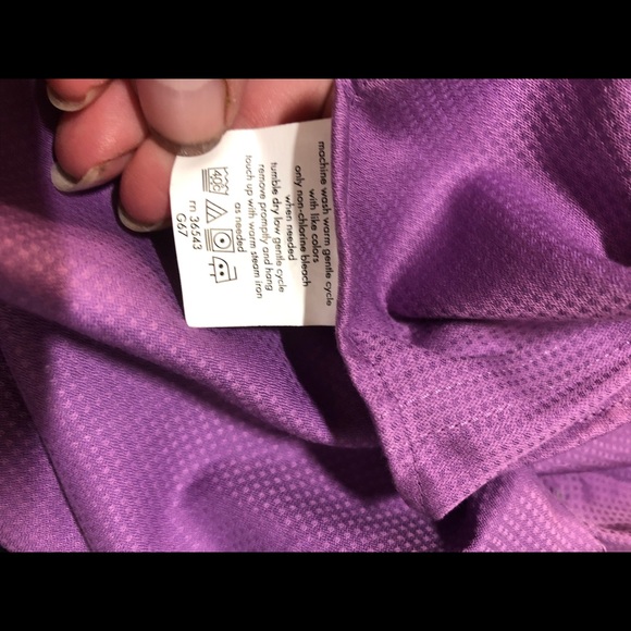 Calvin Klein Men’s. Slim fit Button down shirt non-iron 34/35 151/2 Purple - Picture 3 of 6
